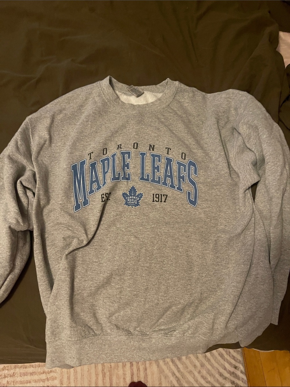 Gildan Gray Toronto Maple Leafs Vintage Logo Crewneck Sweatshirt